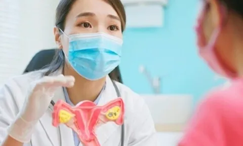 Chị em ám ảnh vì viêm nhiễm phụ khoa dù chưa từng làm “chuyện ấy”, chuyên gia chỉ tác nhân gây bệnh