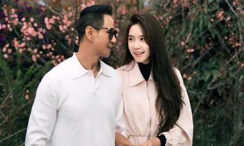 Nam ca sĩ lấn sân làm đạo diễn, cưới vợ Thạc sĩ kém 17 tuổi, bà xã sinh 4 con vẫn trẻ đẹp như tuổi đôi mươi