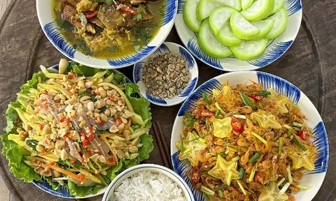 Hôm nay nấu gì: Cơm tối mùa hè dễ ăn