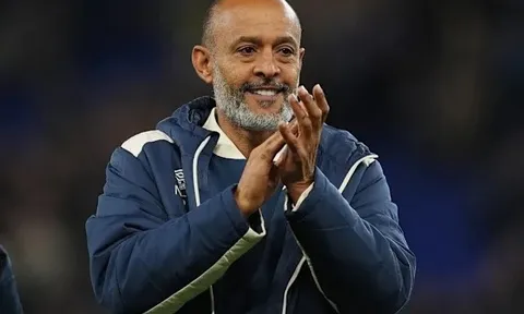 HLV Nuno tiếp tục dẫn dắt West Ham dù bị xuống hạng