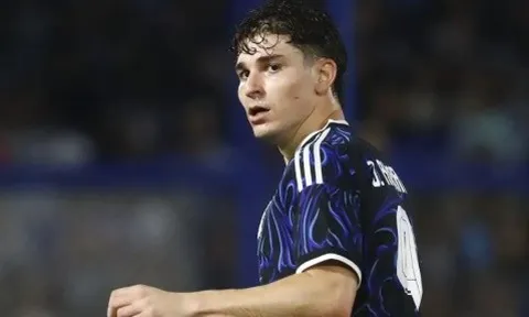 Barcelona ra giá 70 triệu euro kèm Torres đổi lấy Alvarez