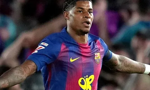 Được Deco khen ngợi, Rashford sáng cửa ở lại Barcelona