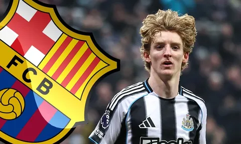 Barca đạt thỏa thuận cá nhân với Anthony Gordon