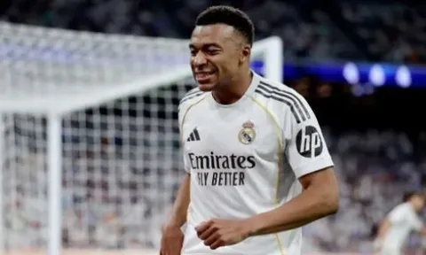Vì mẹ ruột, Mbappe có thể gia nhập Liverpool