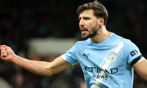 Nối gót Pep, Ruben Dias tìm đường rời Man City