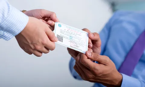 Từ 10/7, người tham gia BHYT được hưởng thêm quyền lợi mới: Ai cũng nên biết