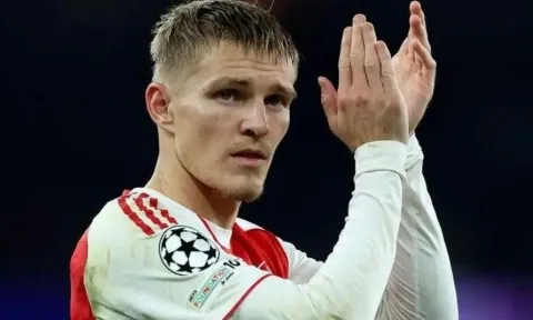 Odegaard quyết cùng Arsenal hạ PSG để giành cú đúp lịch sử