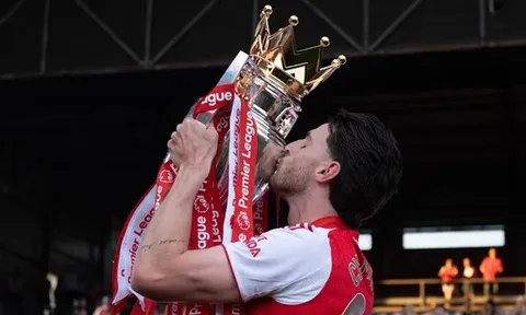 Declan Rice vượt mặt Bruno Fernandes giành giải thưởng của BBC