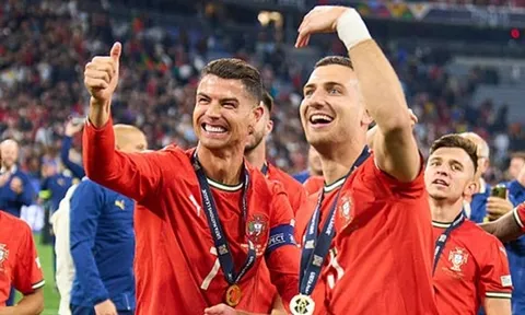 Dalot muốn cùng Ronaldo vô địch World Cup 2026