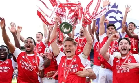 Nỗ lực vượt bóng thế hệ bất bại của Arsenal tại Budapest