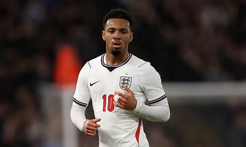 Como muốn chiêu mộ Ethan Nwaneri của Arsenal