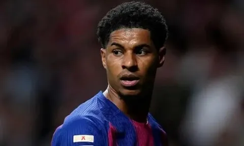 Barcelona cân nhắc giữ chân Rashford sau khi chiêu mộ Gordon