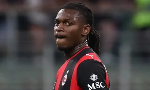Ghi điểm với INEOS, Leao được MU nhắm thay thế Rashford