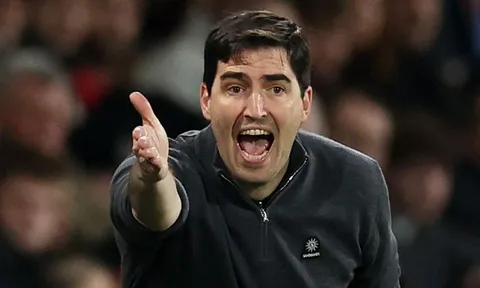 Hé lộ giáo án không ngày nghỉ của ứng viên HLV Liverpool