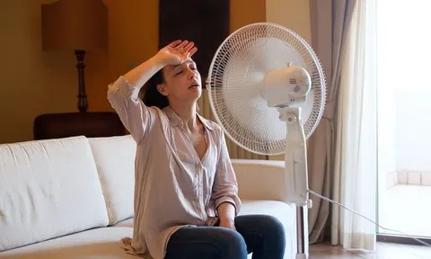 Cảnh báo: Thói quen bật quạt, điều hòa ngay sau khi đi nắng về gây hại sức khỏe