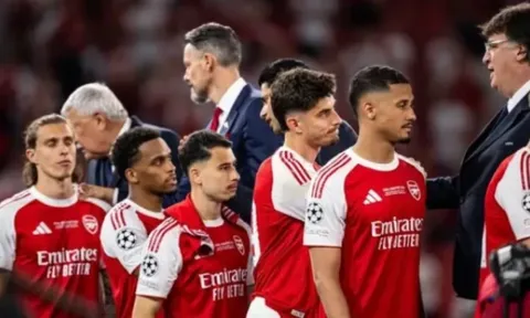 Arsenal sẽ biến nỗi đau ở Budapest thành bệ phóng tương lai