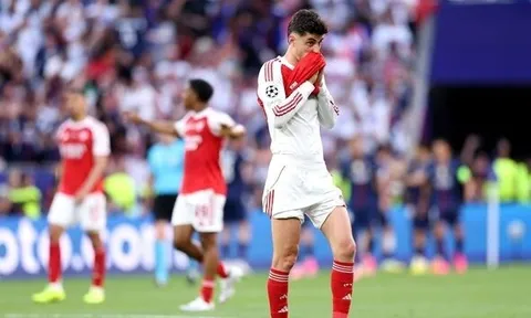 Kai Havertz lại ghi bàn nhưng London vẫn chưa có nhà vua mới