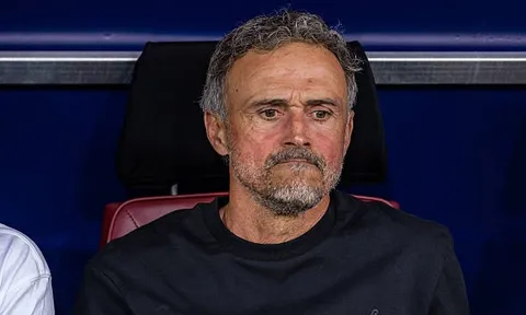 PSG hạ Arsenal, Luis Enrique nói cả hai không xứng đáng thắng