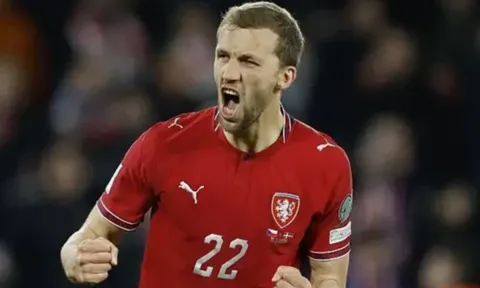 Tomas Soucek góp mặt cùng Cộng hòa Séc dự World Cup 2026
