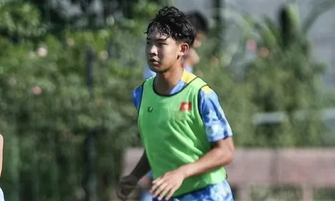 Chốt danh sách U19 VN, sao Việt kiều Khoi Truong góp mặt