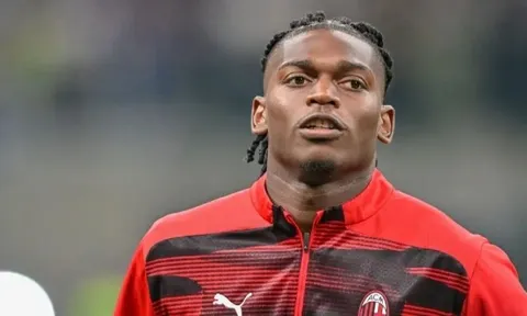 Man United dẫn đầu bến đỗ tiềm năng của Leao