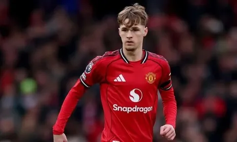 Niềm vui World Cup nơi Fletcher hóa bài toán khó của Carrick