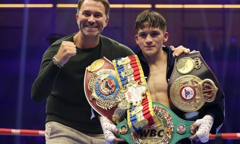 Tại sao phải chờ đợi? Eddie Hearn tiết lộ siêu đại chiến Naoya Inoue vs Bam Rodriguez có thể diễn ra ngay năm 2026