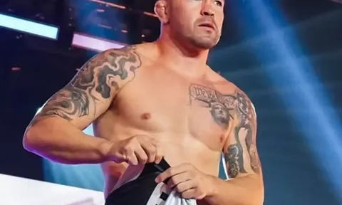Colby Covington đánh bại Chris Weidman, chốt kèo nảy lửa với Arman Tsarukyan tại RAF 9