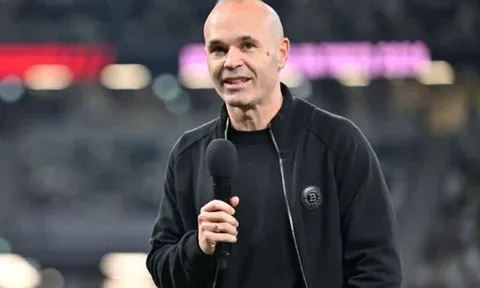 Andres Iniesta chính thức dẫn dắt Gulf United