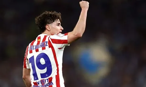 Barcelona lấy đâu ra tiền mua Julian Alvarez và Anthony Gordon?