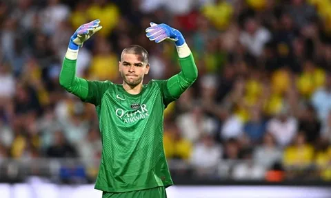 Lucas Chevalier muốn rời PSG để tìm suất bắt chính