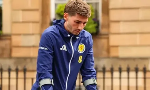 Billy Gilmour sốc nặng khi lỡ giấc mơ World Cup