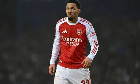 Arsenal và bài toán 50 triệu bảng mang tên Ethan Nwaneri