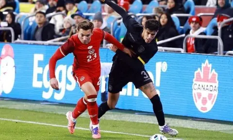 Arsenal chi 45 triệu bảng mua đứt Hincapie
