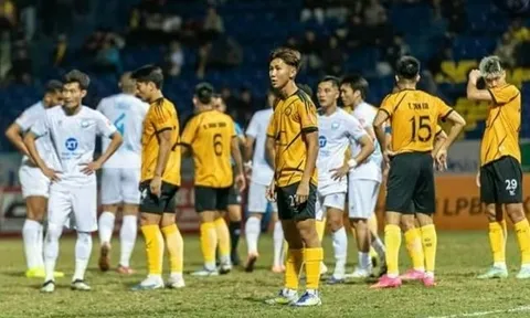 Tương lai CLB Thanh Hóa mờ mịt sau tấm vé trụ hạng V-League