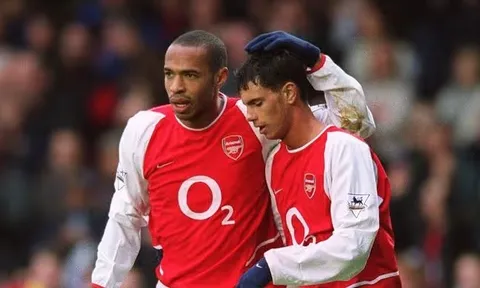 Aliadiere thừa nhận hối hận vì quyết định rời Arsenal