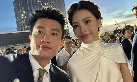 Quốc Trường nói gì khi được hỏi có muốn cưới Tiểu Vy không?