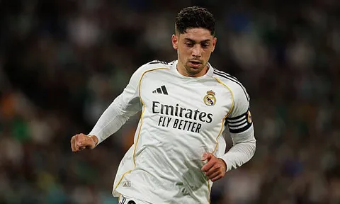 Man City cân nhắc bạo chi vì Federico Valverde