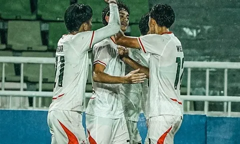 Thắng dễ Timor Leste, U19 Indonesia bám sát U19 Việt Nam