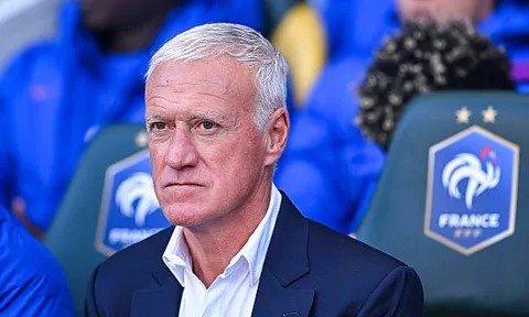 Tuyển Pháp quá mạnh để Deschamps tiếp tục chơi bảo thủ