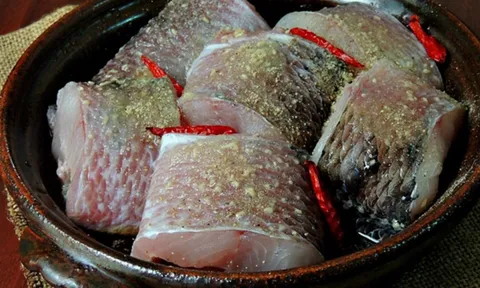 Mẹo ướp cá thơm ngon, hết sạch mùi tanh, thịt chắc đậm đà