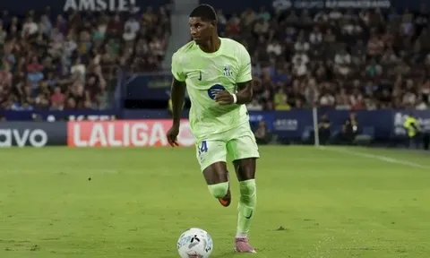 Rashford khước từ Ngoại hạng Anh, muốn sang Barca