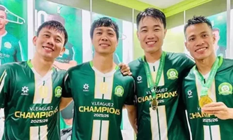 Công Phượng mừng "quả ngọt" thăng hạng V-League