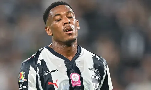 Anthony Martial thành cầu thủ tự do sau 20 trận cho CLB Mexico