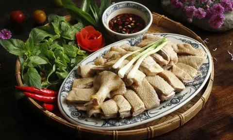 Luộc vịt đừng chỉ cho gừng và sả: Thêm nguyên liệu này, thịt thơm ngọt, không hôi