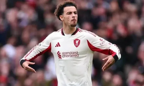 Inter Milan công khai theo đuổi Curtis Jones của Liverpool