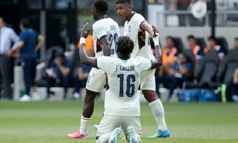 Ecuador đè bẹp Guatemala 3-0 trên sân nhà