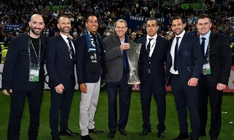 Chelsea và cuộc đổi ngôi năm 2027