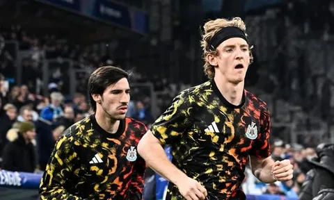 Newcastle United và chiến lược chuyển nhượng mới