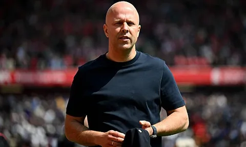 Trở lại Feyenoord có phải là bước lùi của Arne Slot?